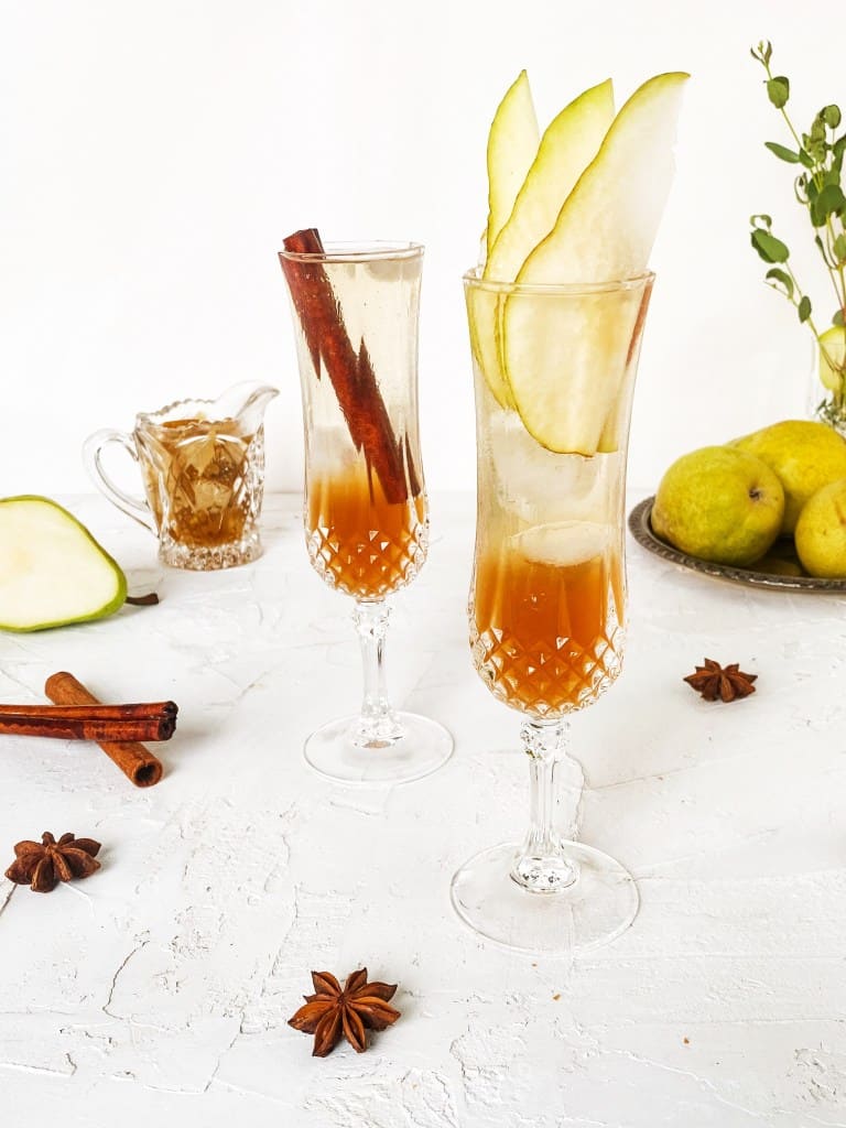 Spiced Pear Prosecco in crystal glasses