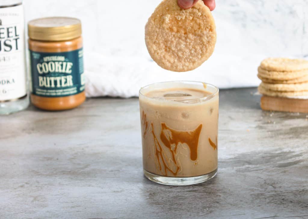 Cookie Butter Cocktail with cookie