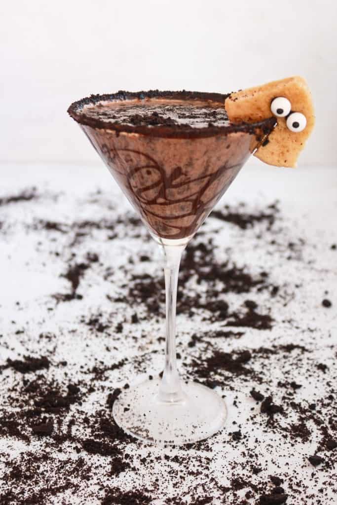Drunk in the Graveyard Martini with ghost sugar cookie