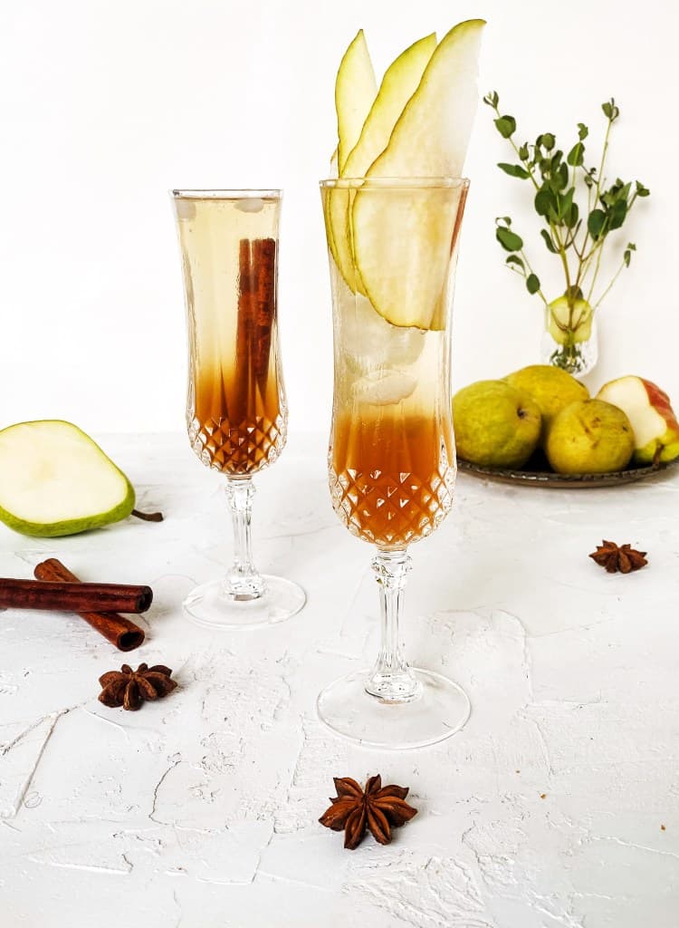 Two glasses Spiced Pear Prosecco